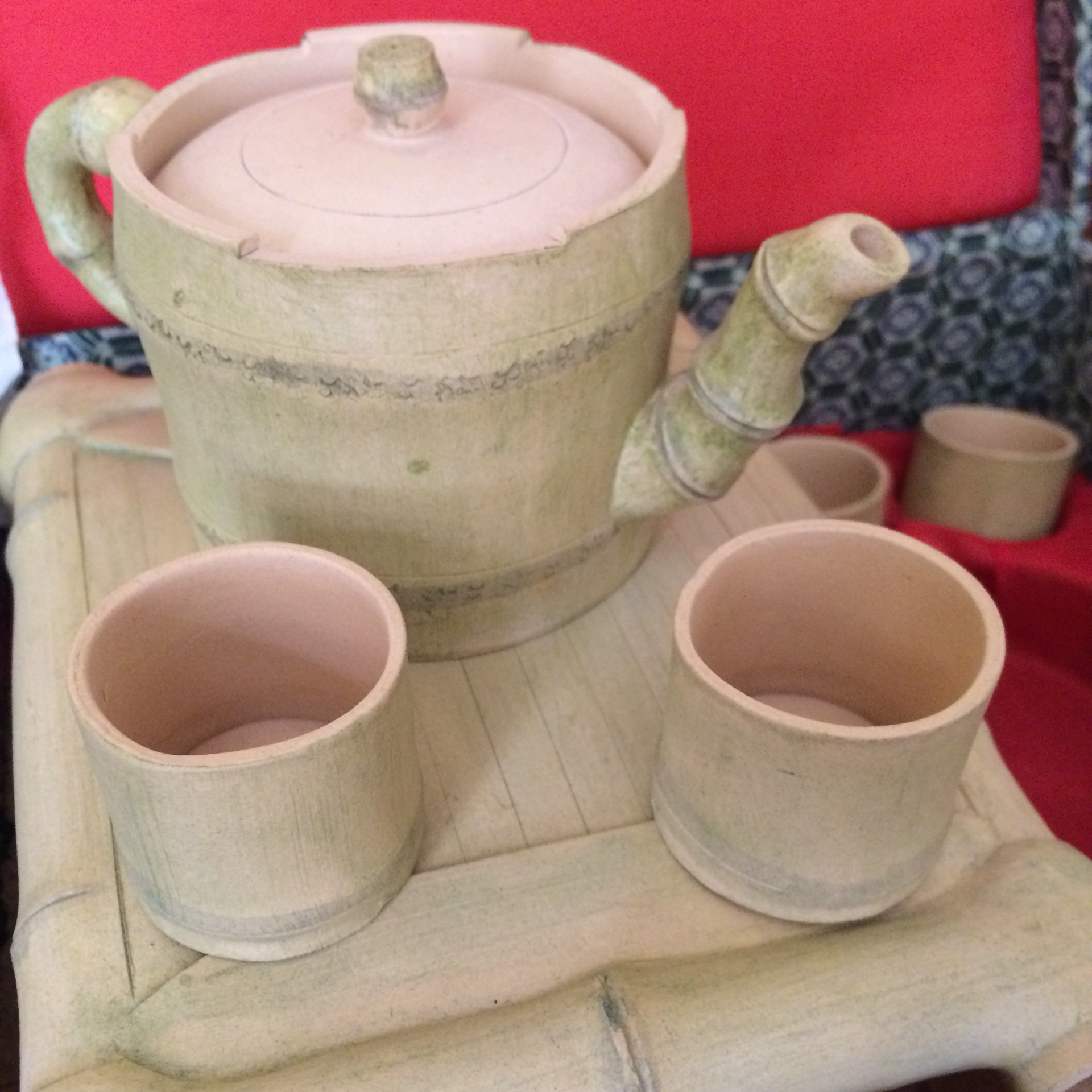 Raspberry Color Cast Iron Tea Set Bamboo #ts7-06wr 